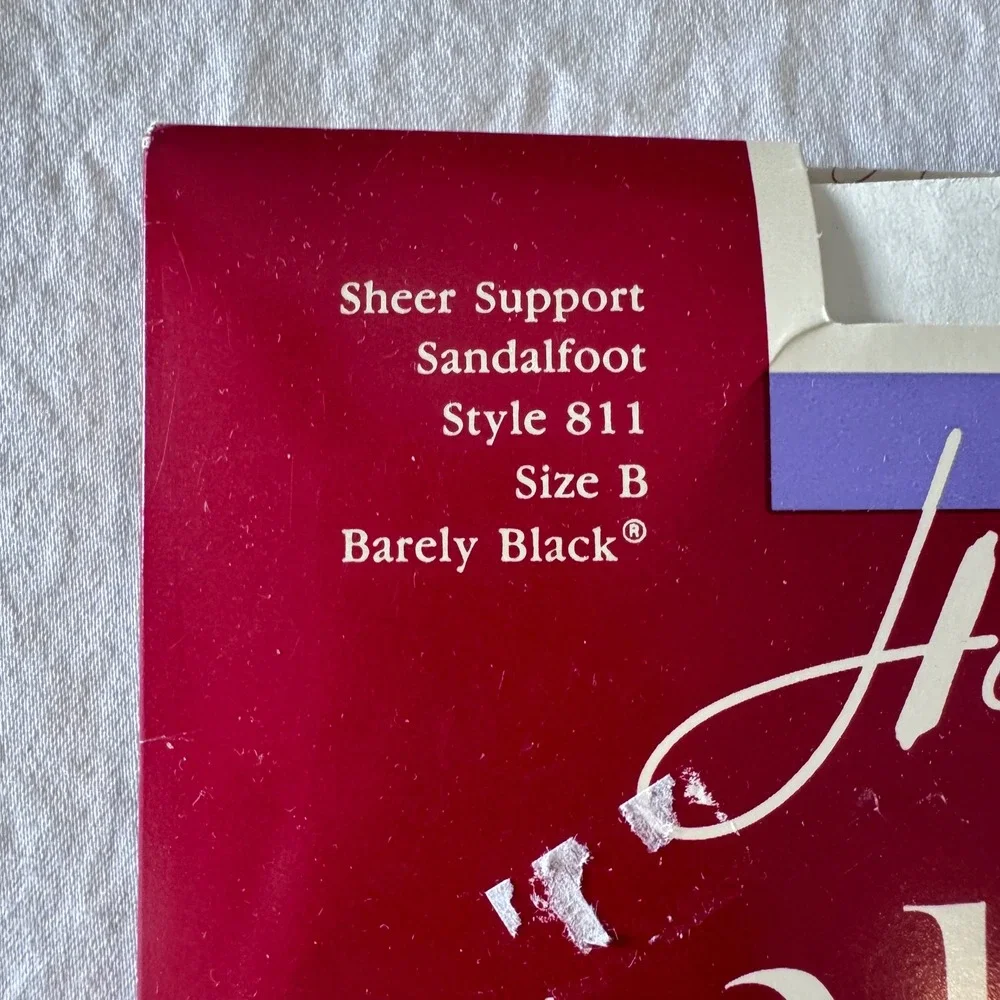 Hanes Alive Pantyhose Women Size B Barely Black Sheer Support Sandalfoot 811